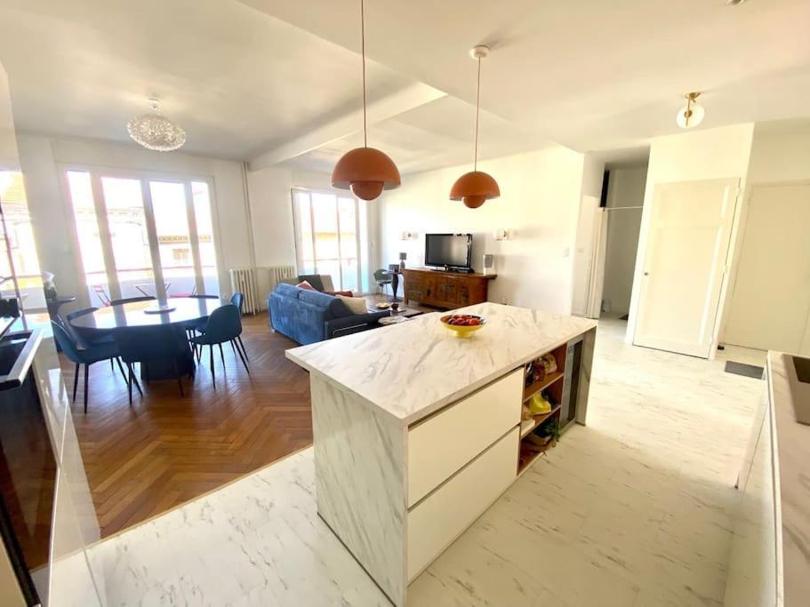 Superbe Appartement Hyper Centre 4 Personnes Valence  Exterior photo